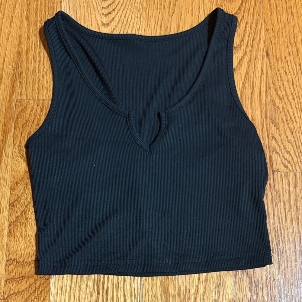 Chic Black Women's V-Neck Tank Top